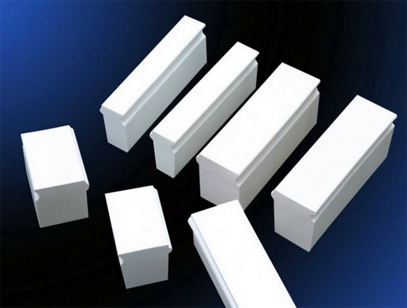 氧化鋁襯(chen)磚